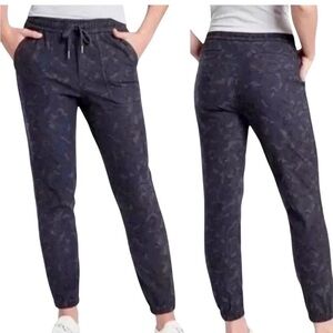 Athleta Farallon Jogger Pants Navy Blue Gray Camo Size 4